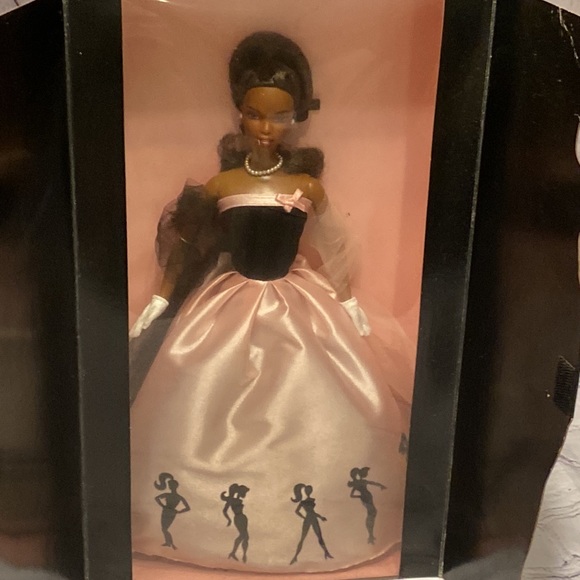Timeless Silhouette African American Barbie include dress necklace gloves stand - Picture 2 of 8
